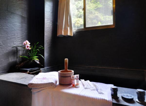 Chief Villa Hot Spring Resort Renai Bagian luar foto